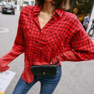 Distressed Two-tone Gradient Plaid Shirt