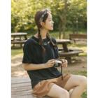 Fresh Breeze Flower-embroidered T-shirt
