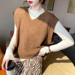 Dip-back Loose Knit Vest