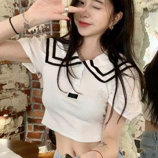 Short-sleeve Striped Trim Cropped Top
