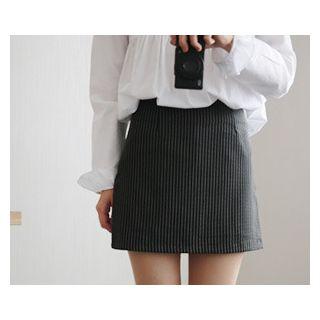 Slit-side Striped A-line Skirt