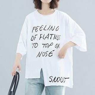 3/4-sleeve Letter Asymmetric Knit Top