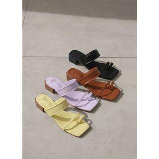 Toe-loop Block-heel Slide Sandals