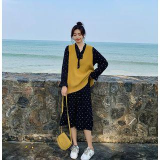 Long-sleeve Dotted A-line Dress / V-neck Knit Vest