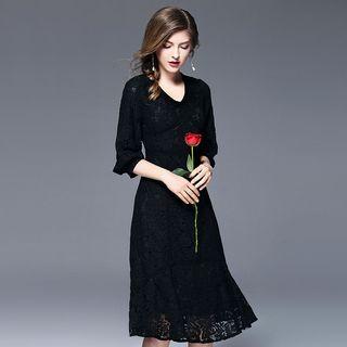 Elbow-sleeve V-neck Lace Midi Dress