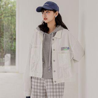 Applique Pocket Detail Denim Jacket