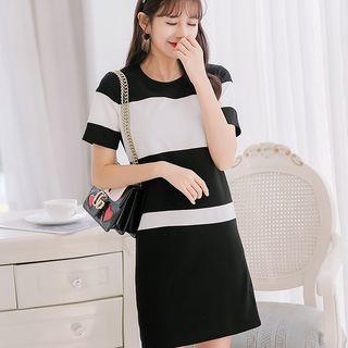 Color-block Short-sleeved Dress