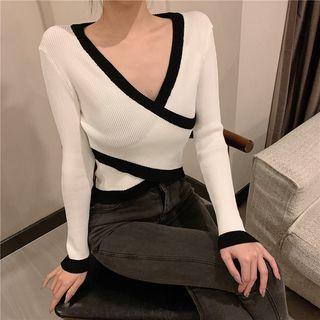 Contrast Trim Crisscross Knit Top