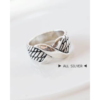 X-initial Patterned Ring