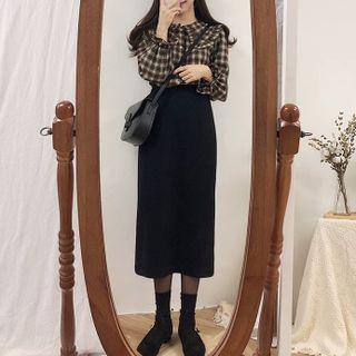 Set: Long Sleeve Plaid Blouse + Plain Pencil Skirt