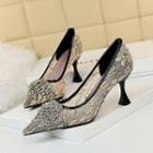 Lace Pointed High-heel Pumps