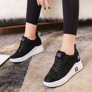 Platform Embroidered Lace-up Sneakers / Pointed Flats