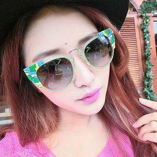 Printed Cat Eye Sunglasses