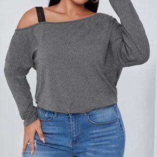 Plus Size Long-sleeve Cold Shoulder T-shirt