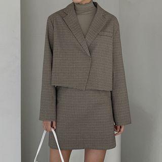 Snap-button Houndstooth Cropped Jacket Light Brown - One Size