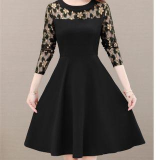 Floral Lace Panel Long-sleeve A-line Dress
