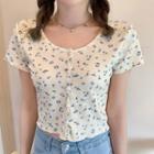 Short-sleeve Floral Print Cropped T-shirt Floral Print - Blue - One Size