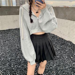 Long-sleeve Plain Cropped Zip Hoodie