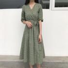 Short-sleeve Plaid Midi A-line Dress Plaid - Green - One Size