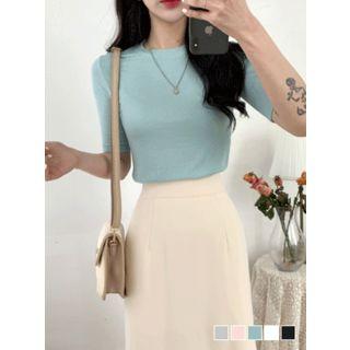 Ribbed Slim-fit Textured T-shirt