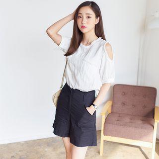 Cutout-shoulder Linen Top