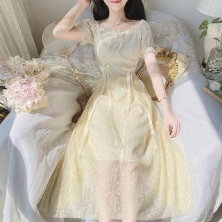 Short-sleeve Lace Panel Mid A-line Dress