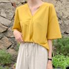 Drop-shoulder Pleated Textured T-shirt