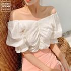 Off-shoulder V-neck Puff Sleeve Top / A-line Skirt