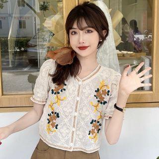 Puff-sleeve Contrast Trim Flower Embroidered Cropped Blouse