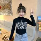 Leopard Mock-neck Long-sleeve Slim-fit Top