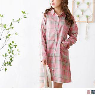 Double Pocket Plaid Long Shirt