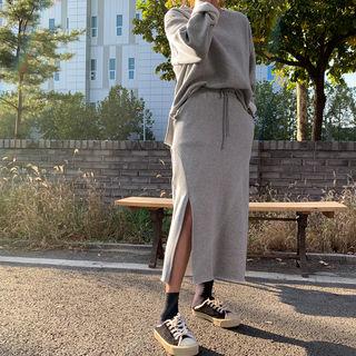 Fleece Lined T-shirt & Skirt Set