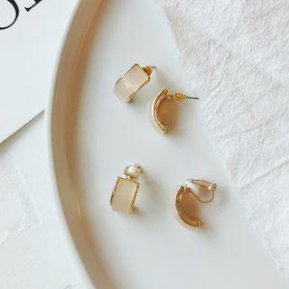 Alloy Geometric Stud Earring
