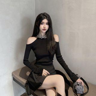 Long-sleeve Cold Shoulder Chain Detail Knit A-line Mini Dress Black - One Size