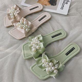 Faux Pearl Ruffled Flat Slide Sandals