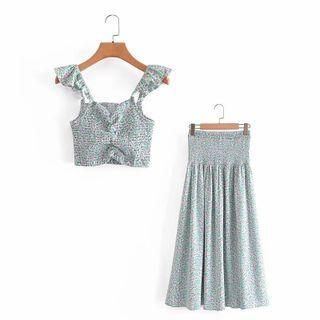 Spaghetti Strap Floral Cropped Top / High-waist Floral Pleated Skirt