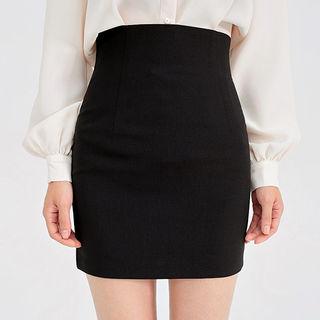 High-waist H-line Skirt (3 Lengths)