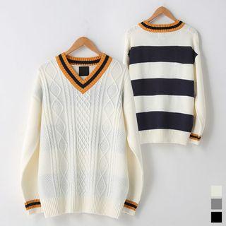 Contrast-panel Preppy Cable-knit Sweater