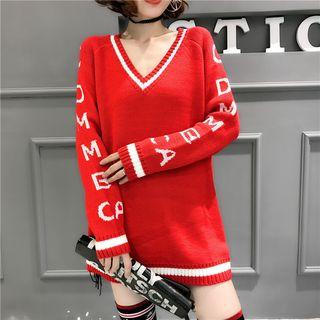 Lettering V-neck Long Sweater
