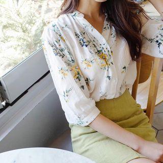 3/4-sleeve Floral Linen Blend Blouse
