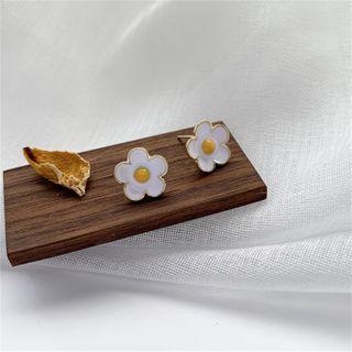 Floral Stud Earring 1 Pair - Daisy - Yellow & White - One Size