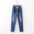 Fleece-lined Cat Embroidered Straight Cut Jeans