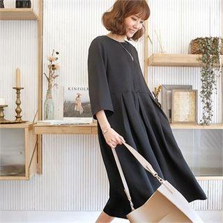 Fly-front 3/4-sleeve Midi Dress