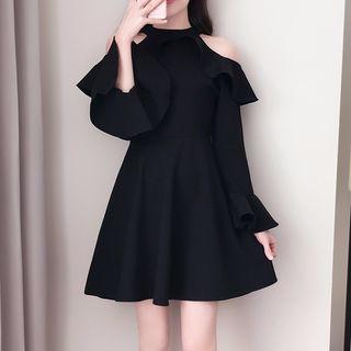 Open Shoulder Ruffle Long-sleeve Dress