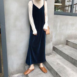 Long-sleeve Turtleneck Top / Spaghetti Strap Velvet Midi Dress