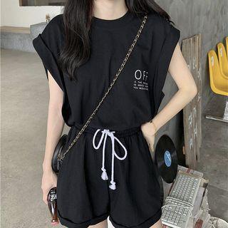 Set: Sleeveless Open Back T-shirt + Sweatshorts