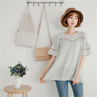 Round-neck Floral Embroidered Top