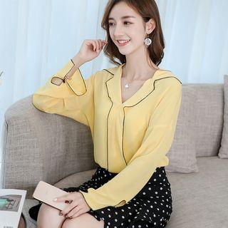 Loose-fit V-neck Chiffon Blouse