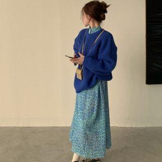 Long-sleeve Plain Crewneck Sweater / Chiffon Floral Dress