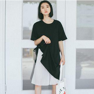 Set: Short-sleeve Long Slit T-shirt + Accordion Pleat Chiffon Dress As Shown In Figure - One Size